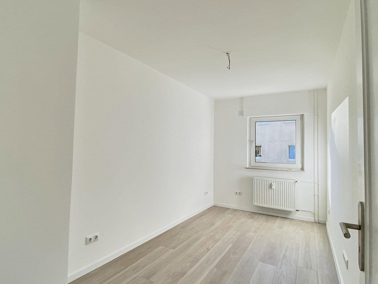 Prenájom bytu 3-izbový 66 m², Langenbeckstraße 4, Wiesbaden, Hesensko Prenájom bytu 3-izbový 66 m², Langenbeckstraße 4, Wiesbaden, Hesensko