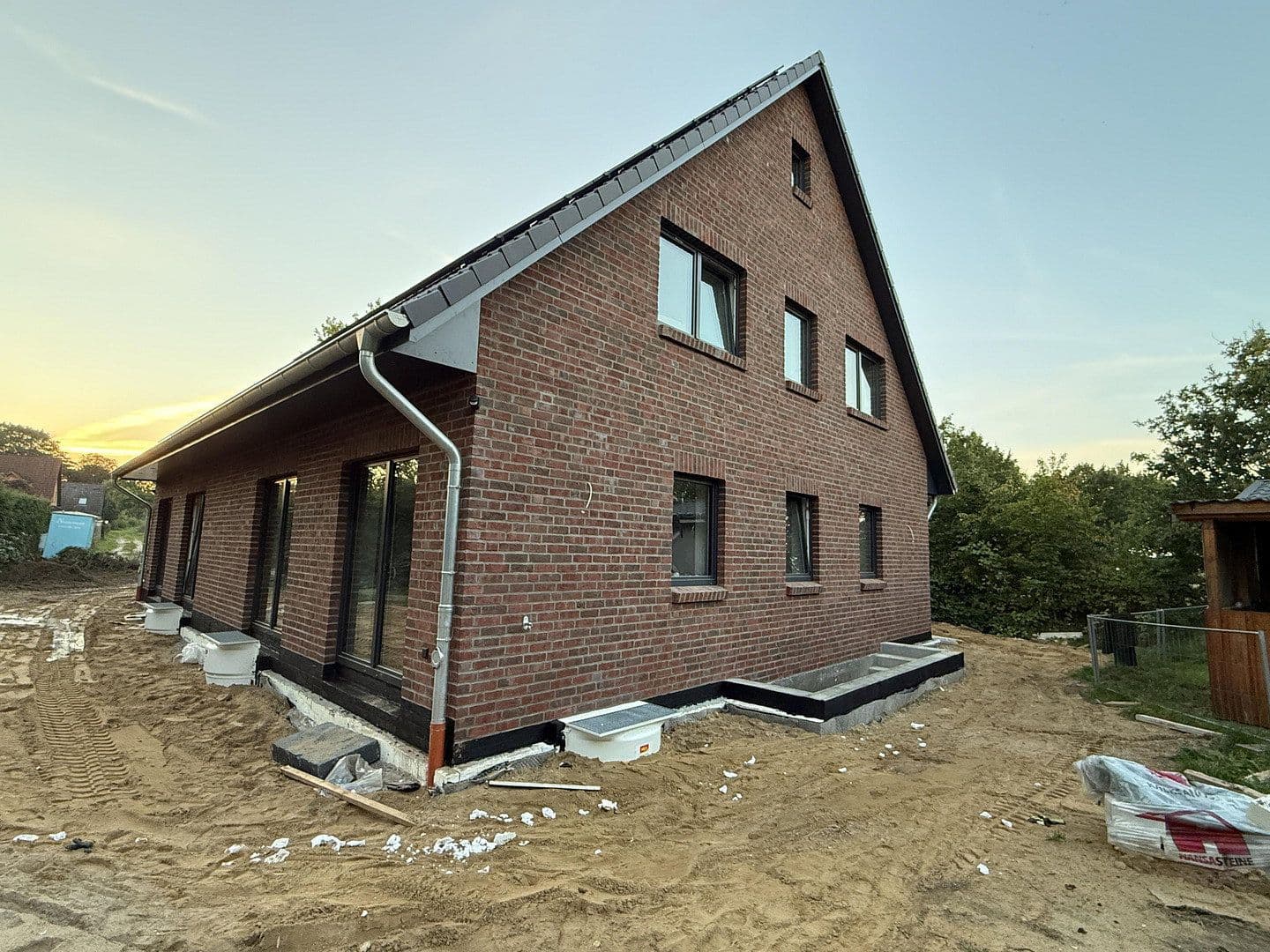 Prenájom domu 118 m², pozemok 400 m², Woltersdorf, Šlezvicko-Holštajnsko Prenájom domu 118 m², pozemok 400 m², Woltersdorf, Šlezvicko-Holštajnsko