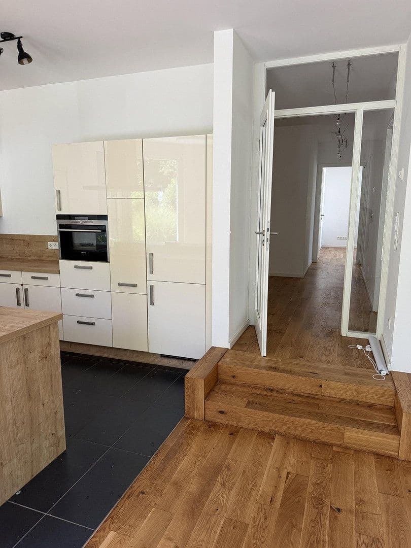Predaj bytu 3-izbový 94 m², Possenhofener Str. 61, Starnberg, Bavorsko Predaj bytu 3-izbový 94 m², Possenhofener Str. 61, Starnberg, Bavorsko