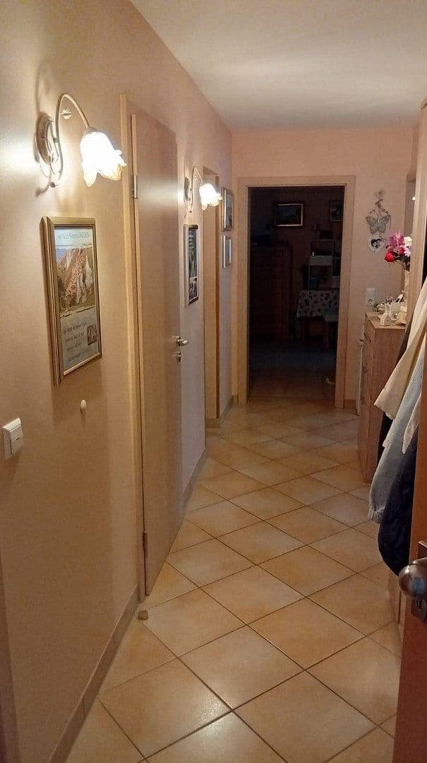Predaj bytu 4-izbový 87 m², Metzingen, Bádensko-Wurttembersko Predaj bytu 4-izbový 87 m², Metzingen, Bádensko-Wurttembersko