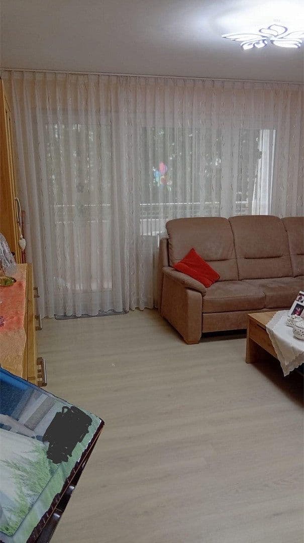 Predaj bytu 4-izbový 87 m², Metzingen, Bádensko-Wurttembersko Predaj bytu 4-izbový 87 m², Metzingen, Bádensko-Wurttembersko