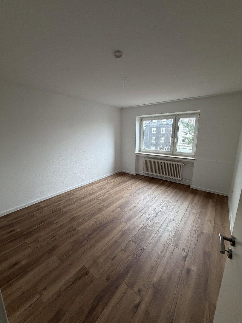 Prenájom bytu 3-izbový 82 m², Bochumer Str. 226, Herne, Severné Porýnie - Westfálsko Prenájom bytu 3-izbový 82 m², Bochumer Str. 226, Herne, Severné Porýnie - Westfálsko