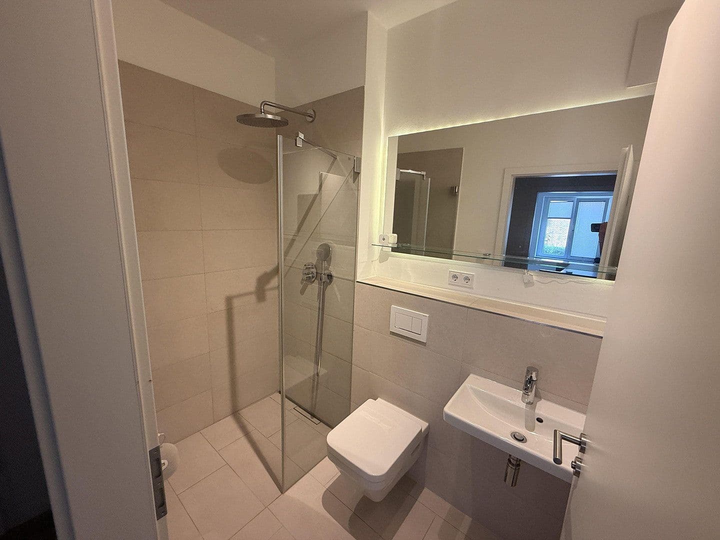 Prenájom bytu 4-izbový 126 m², Moislinger Allee 9k, Lübeck, Šlezvicko-Holštajnsko Prenájom bytu 4-izbový 126 m², Moislinger Allee 9k, Lübeck, Šlezvicko-Holštajnsko