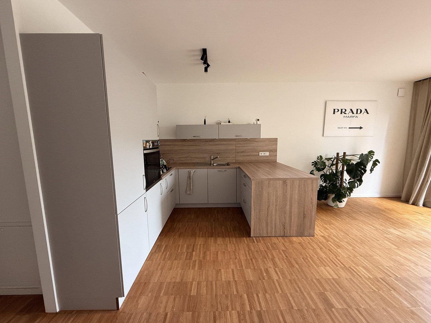 Prenájom bytu 4-izbový 126 m², Moislinger Allee 9k, Lübeck, Šlezvicko-Holštajnsko Prenájom bytu 4-izbový 126 m², Moislinger Allee 9k, Lübeck, Šlezvicko-Holštajnsko