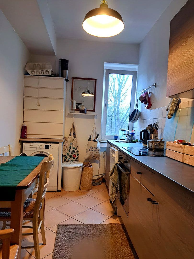 Prenájom bytu 2-izbový 66 m², Innere Kanalstraße 220, Köln, Severné Porýnie - Westfálsko Prenájom bytu 2-izbový 66 m², Innere Kanalstraße 220, Köln, Severné Porýnie - Westfálsko