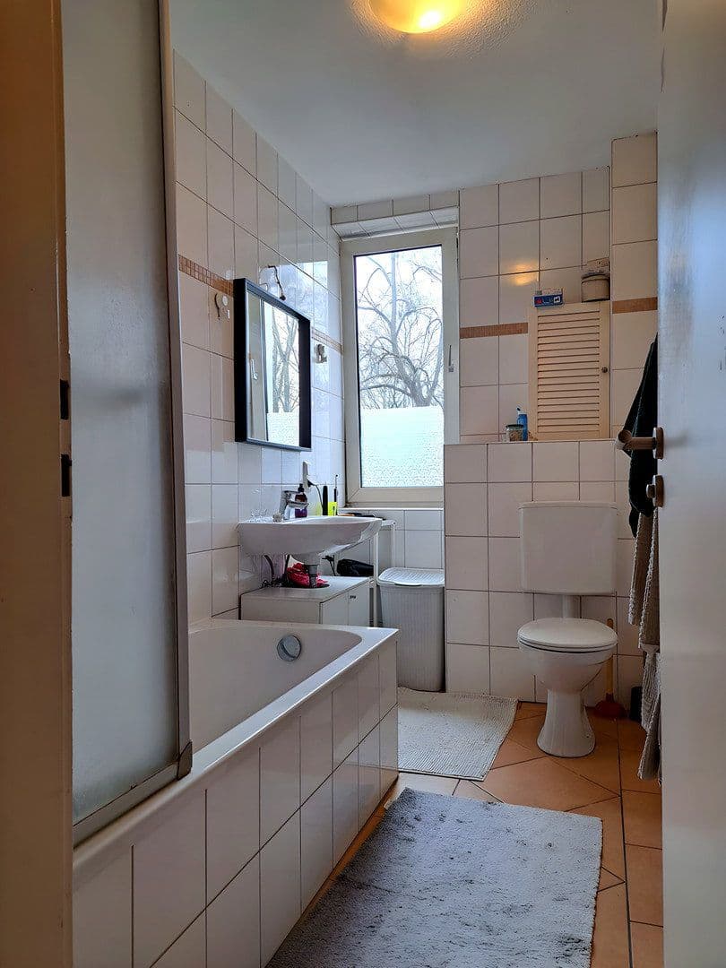Prenájom bytu 2-izbový 66 m², Innere Kanalstraße 220, Köln, Severné Porýnie - Westfálsko Prenájom bytu 2-izbový 66 m², Innere Kanalstraße 220, Köln, Severné Porýnie - Westfálsko