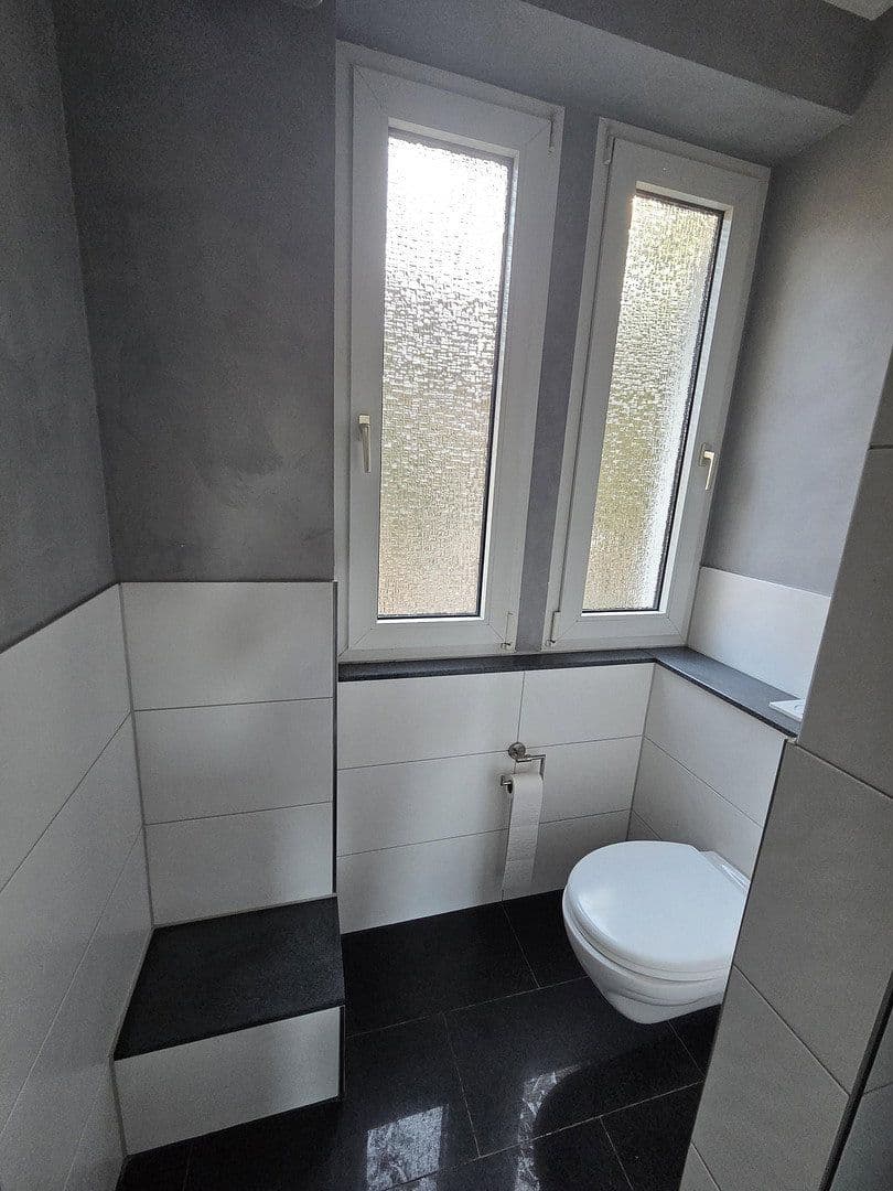 Prenájom bytu 2-izbový 59 m², Essen, Severné Porýnie - Westfálsko Prenájom bytu 2-izbový 59 m², Essen, Severné Porýnie - Westfálsko