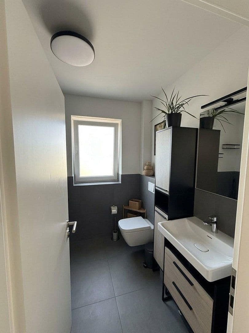 Prenájom bytu 2-izbový 65 m², Hansastr., Delmenhorst, Dolné Sasko Prenájom bytu 2-izbový 65 m², Hansastr., Delmenhorst, Dolné Sasko