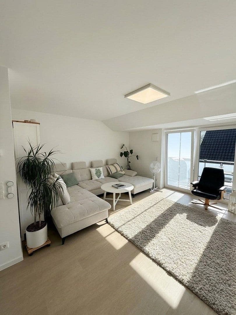 Prenájom bytu 2-izbový 65 m², Hansastr., Delmenhorst, Dolné Sasko Prenájom bytu 2-izbový 65 m², Hansastr., Delmenhorst, Dolné Sasko