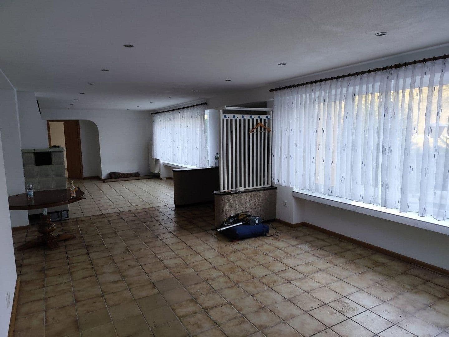 Predaj domu 240 m², pozemok 1.400 m², Rehlingen-Siersburg, Sársko Predaj domu 240 m², pozemok 1.400 m², Rehlingen-Siersburg, Sársko