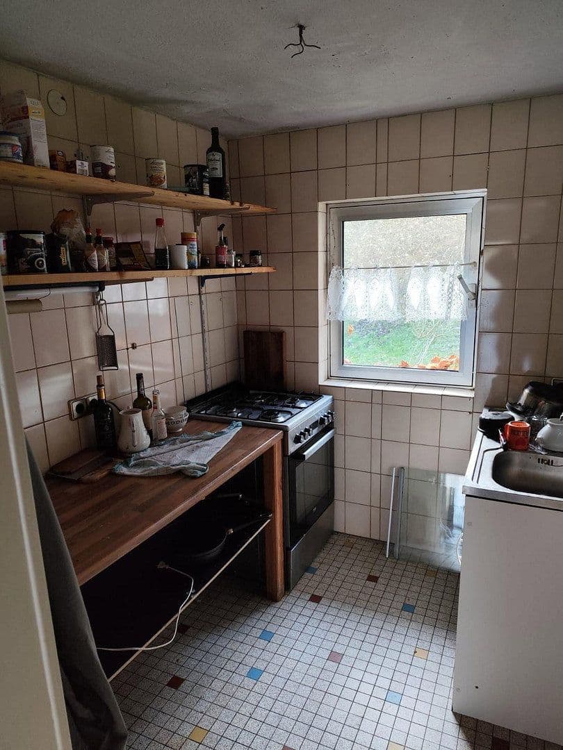 Predaj domu 240 m², pozemok 1.400 m², Rehlingen-Siersburg, Sársko Predaj domu 240 m², pozemok 1.400 m², Rehlingen-Siersburg, Sársko