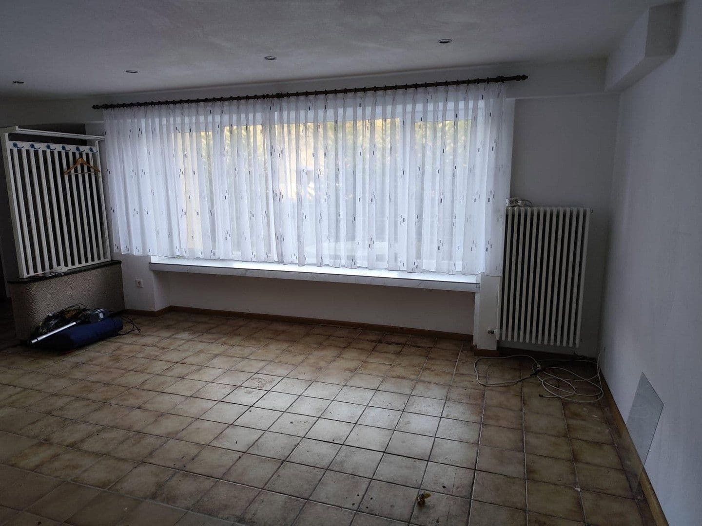 Predaj domu 240 m², pozemok 1.400 m², Rehlingen-Siersburg, Sársko Predaj domu 240 m², pozemok 1.400 m², Rehlingen-Siersburg, Sársko