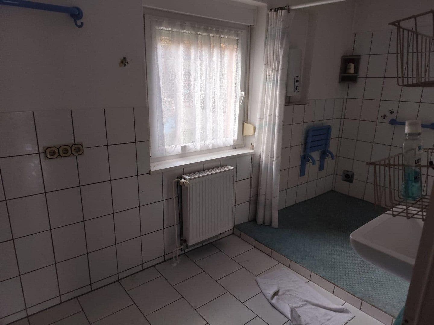 Predaj domu 240 m², pozemok 1.400 m², Rehlingen-Siersburg, Sársko Predaj domu 240 m², pozemok 1.400 m², Rehlingen-Siersburg, Sársko