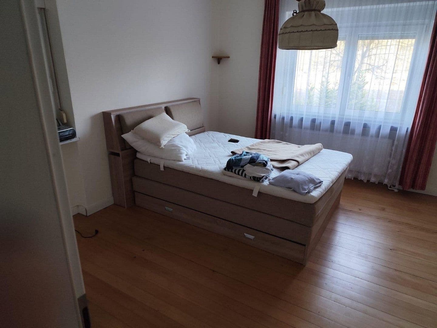 Predaj domu 240 m², pozemok 1.400 m², Rehlingen-Siersburg, Sársko Predaj domu 240 m², pozemok 1.400 m², Rehlingen-Siersburg, Sársko