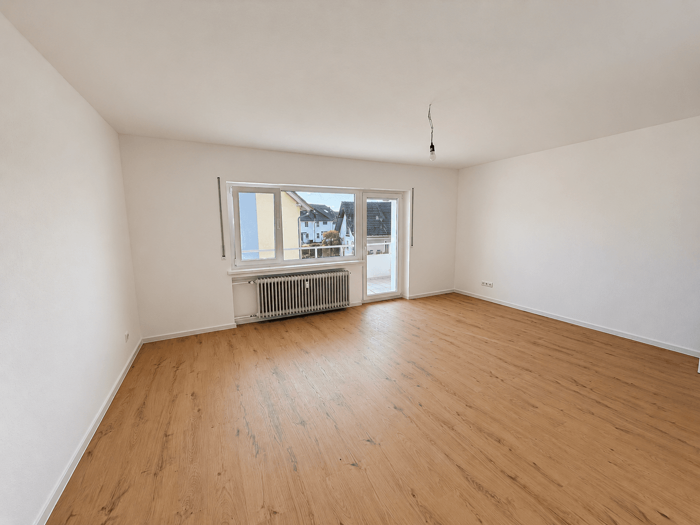 Predaj bytu 4-izbový 95 m², Nordring 10, Baden-Baden/Sandweier, Bádensko-Wurttembersko Predaj bytu 4-izbový 95 m², Nordring 10, Baden-Baden/Sandweier, Bádensko-Wurttembersko
