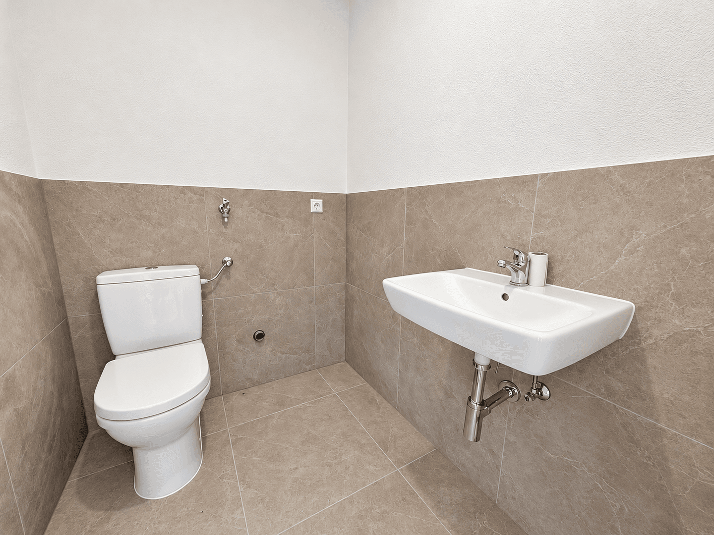 Predaj bytu 4-izbový 95 m², Nordring 10, Baden-Baden/Sandweier, Bádensko-Wurttembersko Predaj bytu 4-izbový 95 m², Nordring 10, Baden-Baden/Sandweier, Bádensko-Wurttembersko