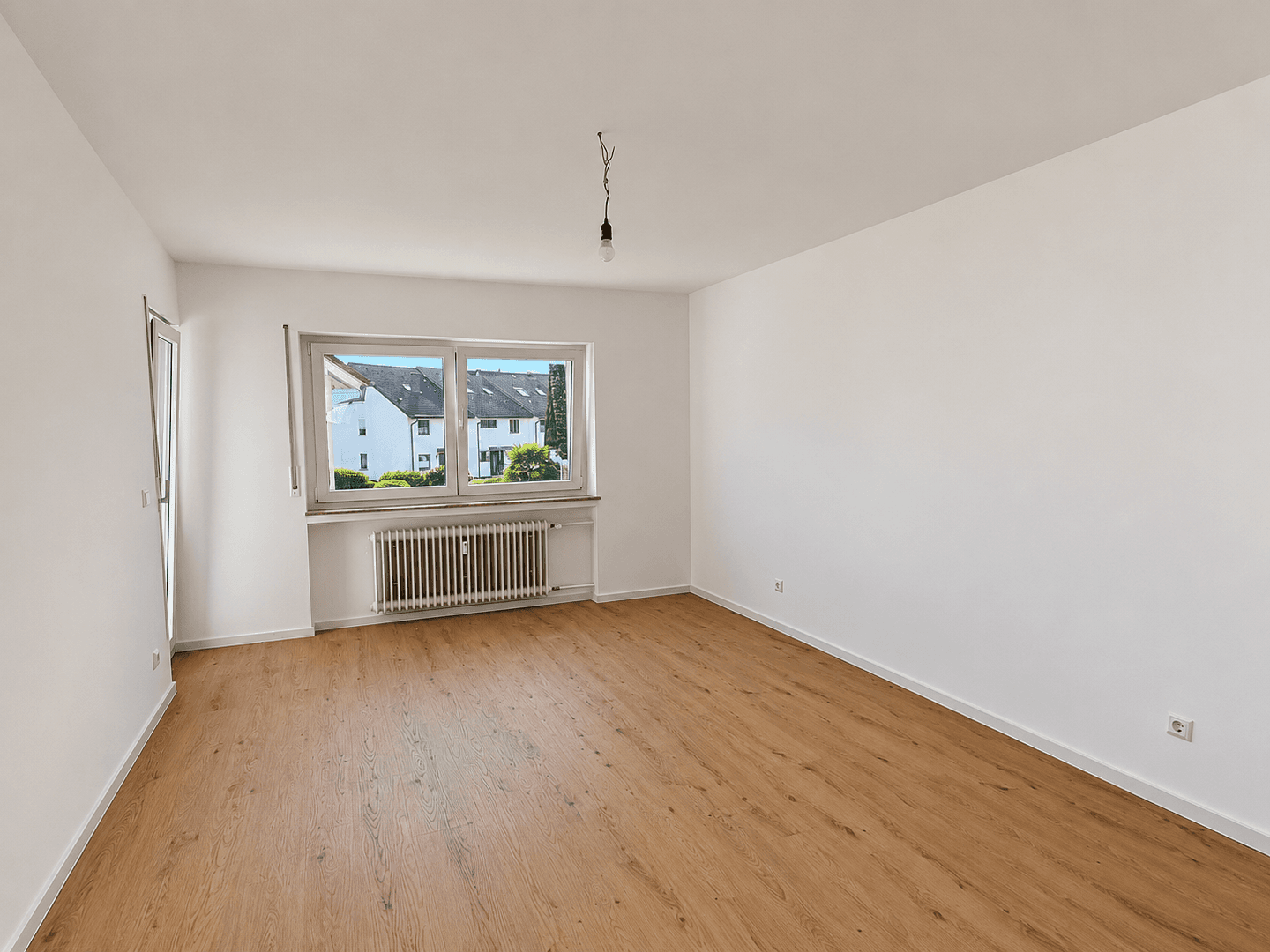 Predaj bytu 4-izbový 95 m², Nordring 10, Baden-Baden/Sandweier, Bádensko-Wurttembersko Predaj bytu 4-izbový 95 m², Nordring 10, Baden-Baden/Sandweier, Bádensko-Wurttembersko