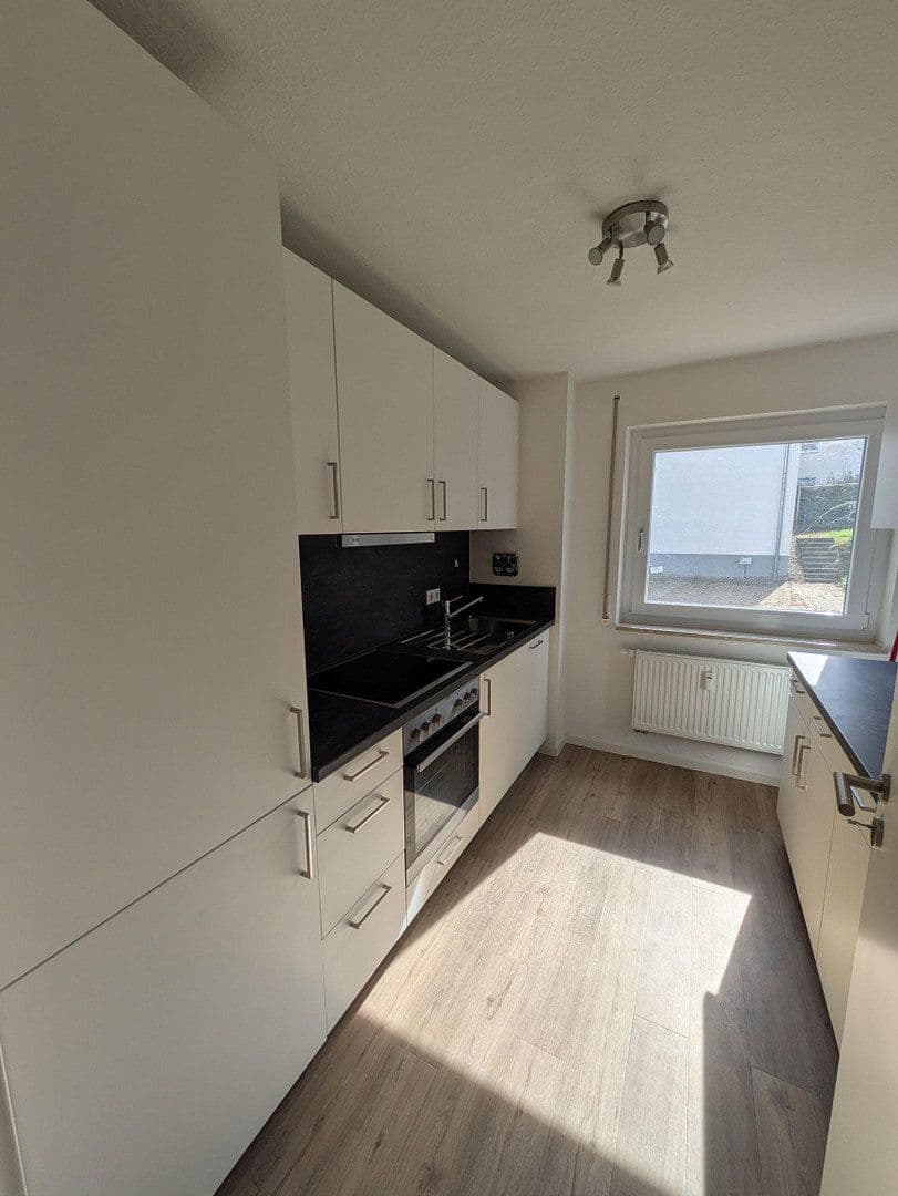 Prenájom bytu 3-izbový 72 m², Markgröningen, Bádensko-Wurttembersko Prenájom bytu 3-izbový 72 m², Markgröningen, Bádensko-Wurttembersko