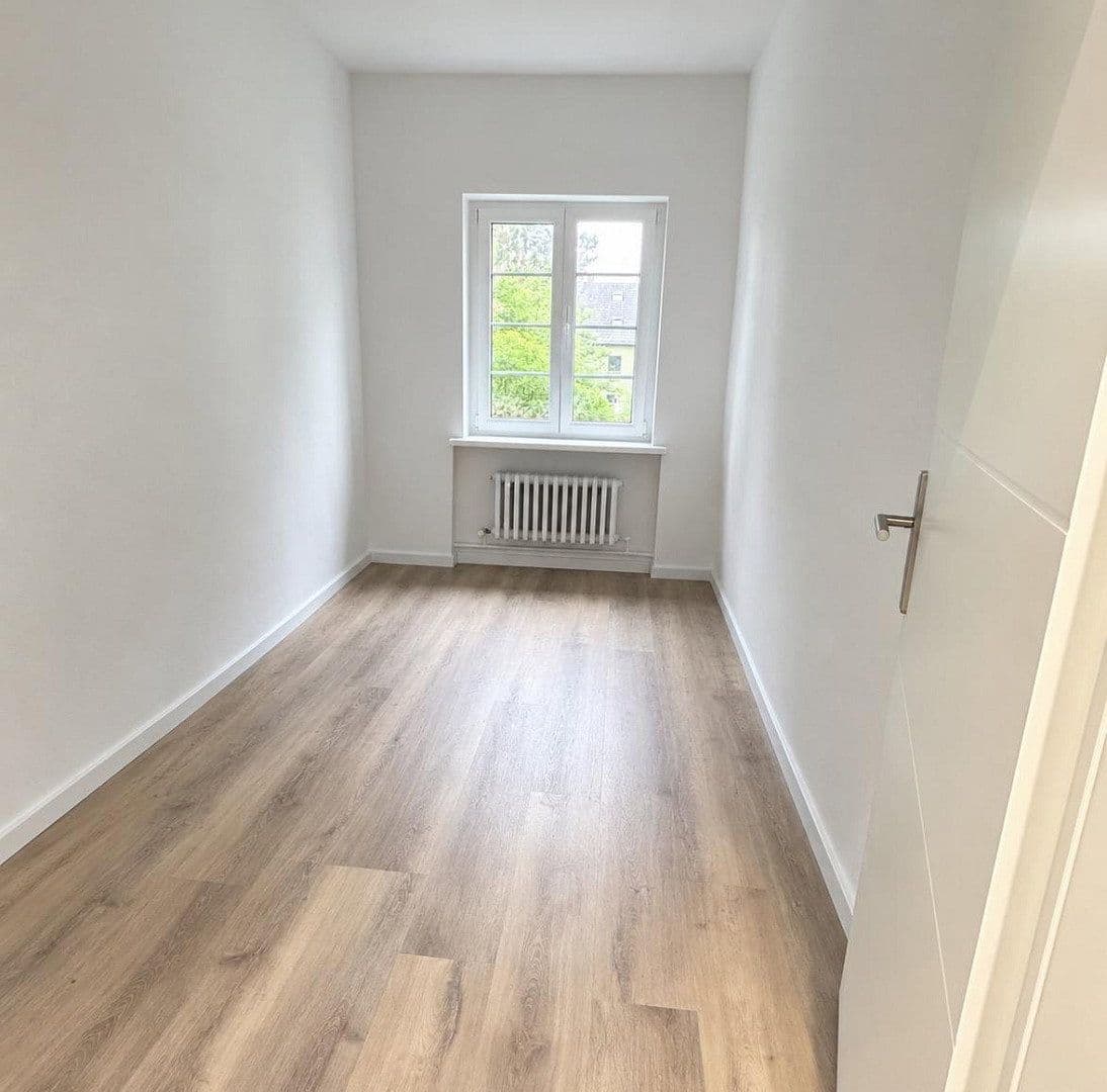Predaj bytu 2-izbový 62 m², Laehr`scher Jagdweg 15, Berlin, Berlín Predaj bytu 2-izbový 62 m², Laehr`scher Jagdweg 15, Berlin, Berlín
