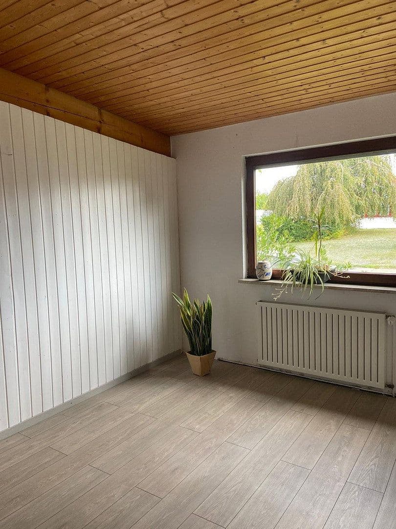 Prenájom kancelárie 95 m², Villingen-Schwenningen, Bádensko-Wurttembersko Prenájom kancelárie 95 m², Villingen-Schwenningen, Bádensko-Wurttembersko