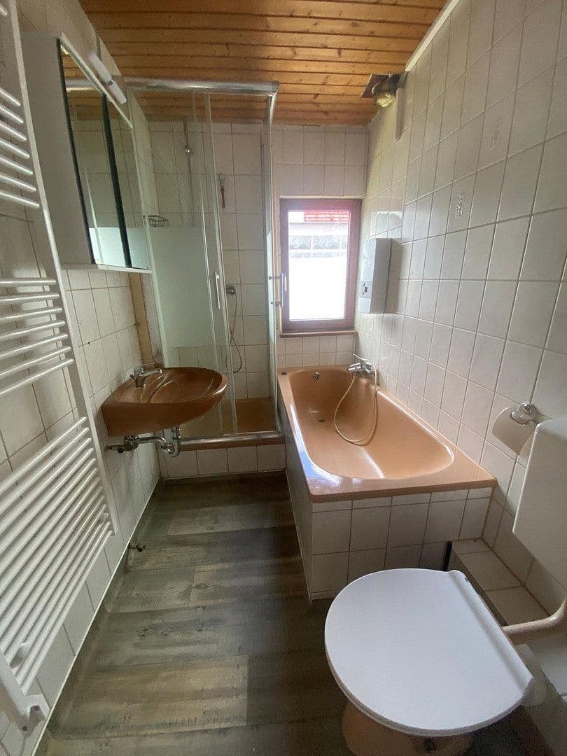 Prenájom kancelárie 95 m², Villingen-Schwenningen, Bádensko-Wurttembersko Prenájom kancelárie 95 m², Villingen-Schwenningen, Bádensko-Wurttembersko