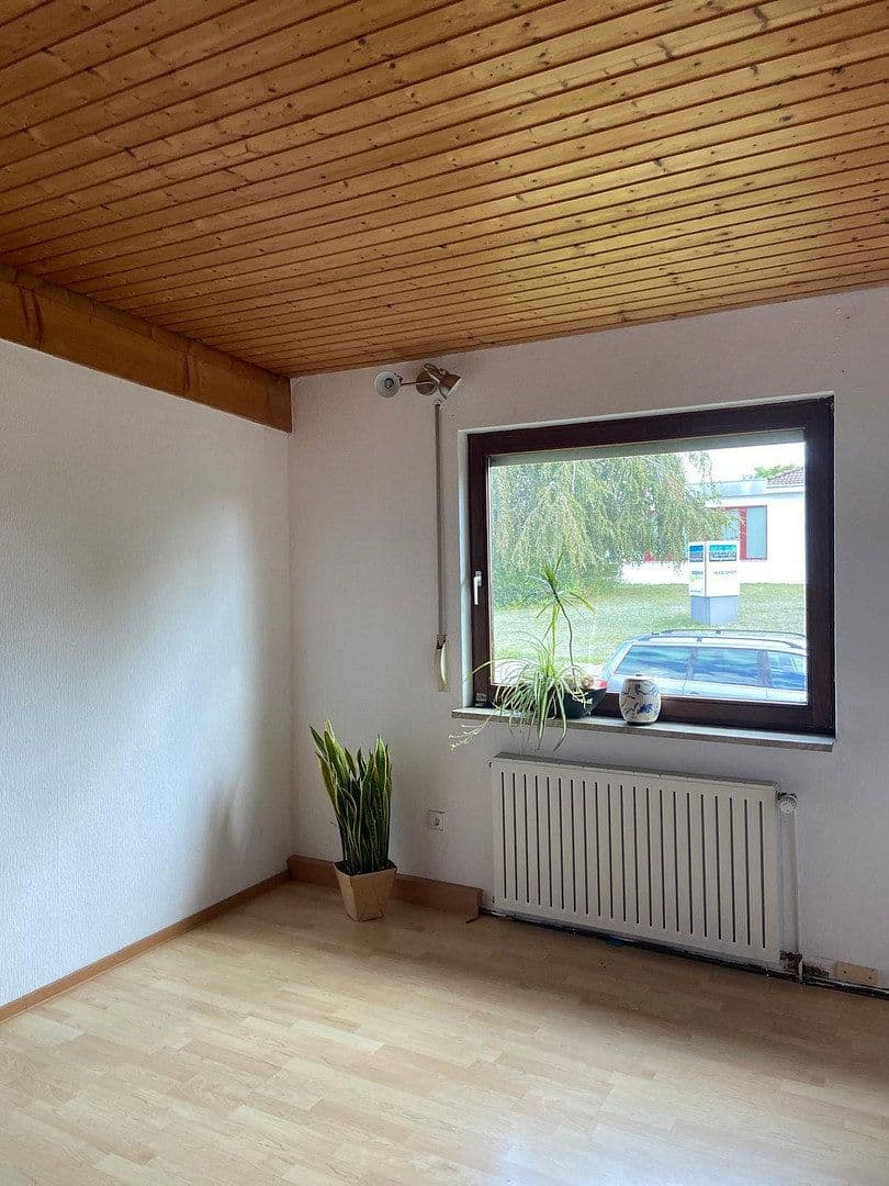 Prenájom kancelárie 95 m², Villingen-Schwenningen, Bádensko-Wurttembersko Prenájom kancelárie 95 m², Villingen-Schwenningen, Bádensko-Wurttembersko
