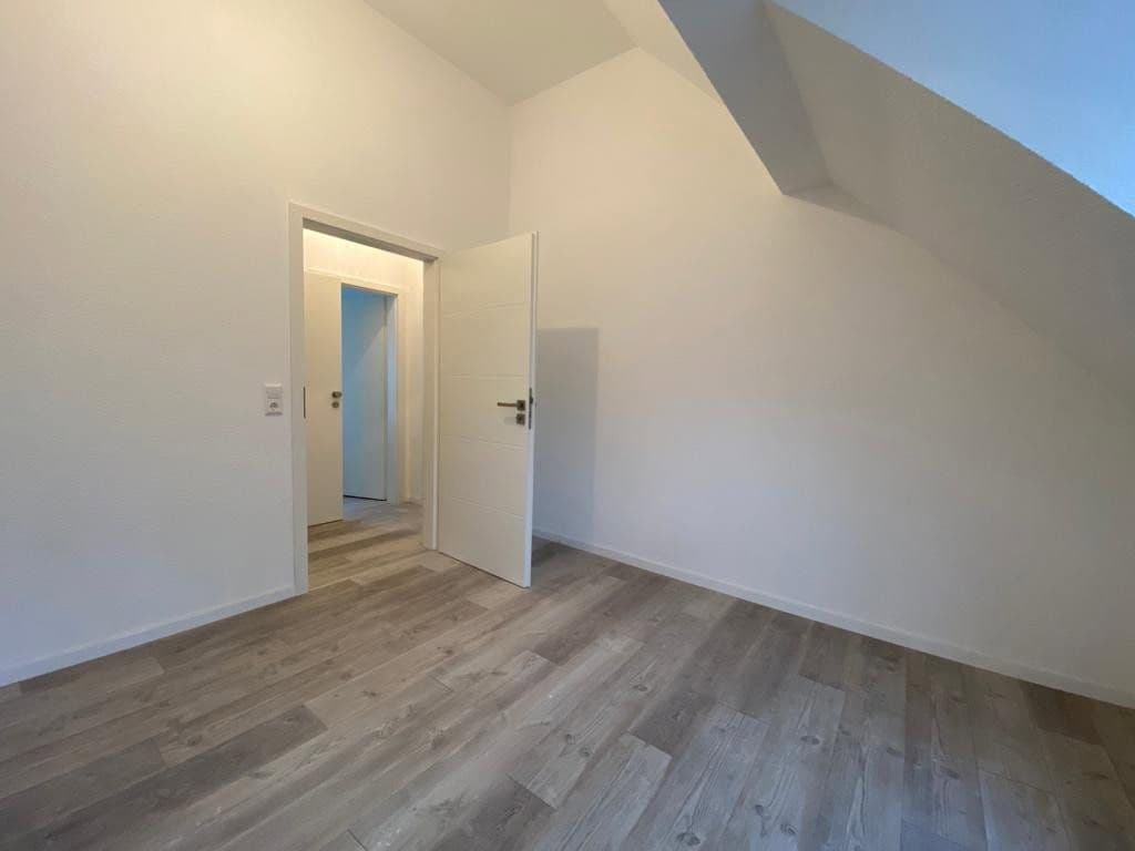 Prenájom bytu 3-izbový 45 m², Blücherstr. 20, Pforzheim, Bádensko-Wurttembersko Prenájom bytu 3-izbový 45 m², Blücherstr. 20, Pforzheim, Bádensko-Wurttembersko