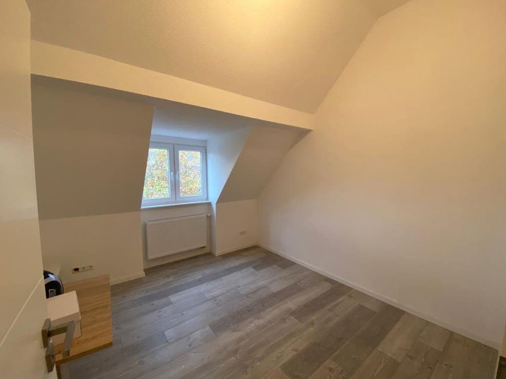 Prenájom bytu 3-izbový 45 m², Blücherstr. 20, Pforzheim, Bádensko-Wurttembersko Prenájom bytu 3-izbový 45 m², Blücherstr. 20, Pforzheim, Bádensko-Wurttembersko