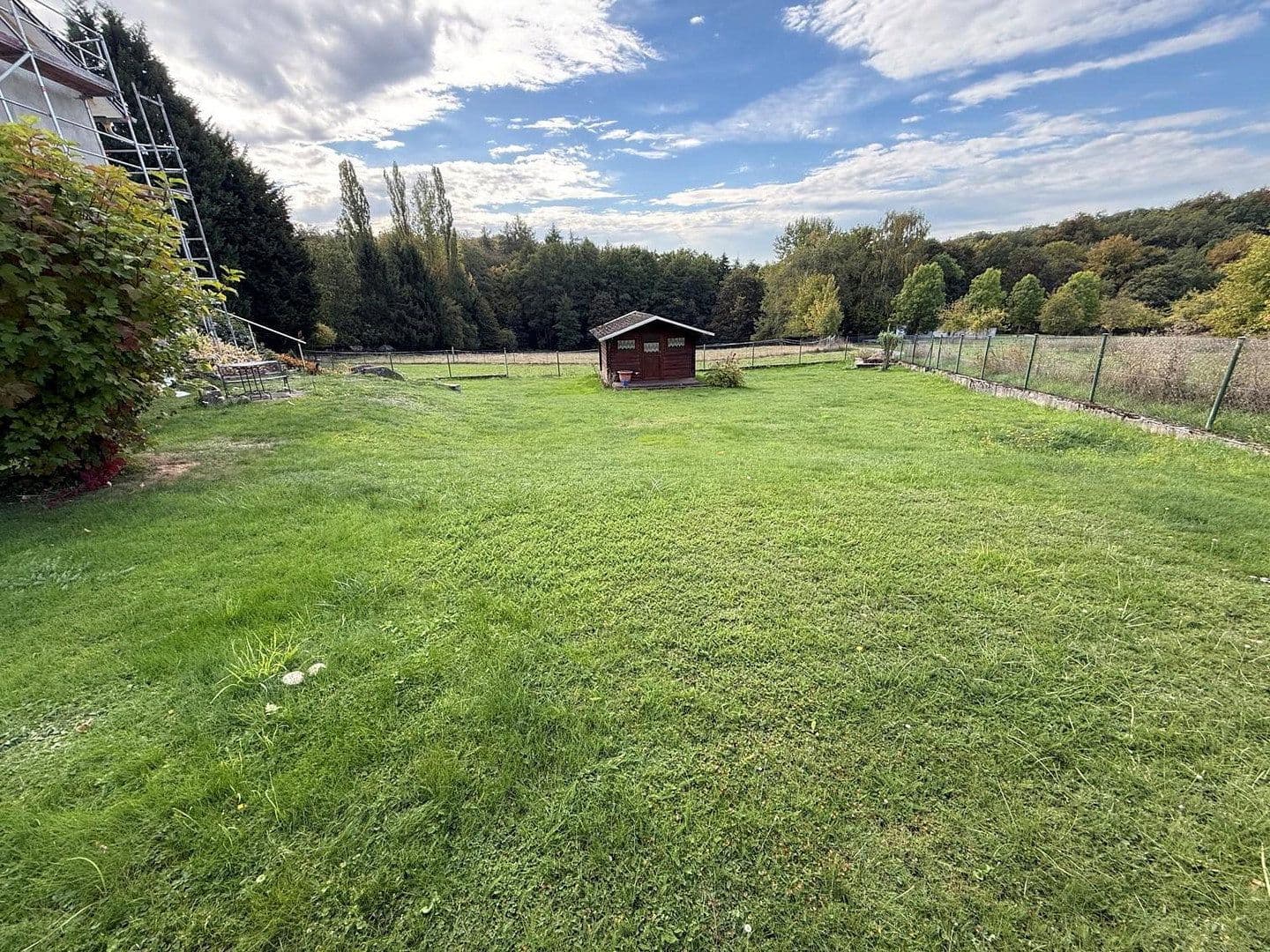 Prenájom domu 219 m², pozemok 1.200 m², Waldstraße 31, Elz, Hesensko Prenájom domu 219 m², pozemok 1.200 m², Waldstraße 31, Elz, Hesensko
