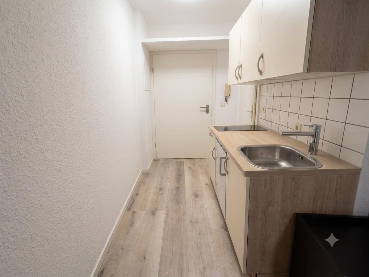 Prenájom bytu 1-izbový 24 m², Weidenweg 20, Erlangen, Bavorsko Prenájom bytu 1-izbový 24 m², Weidenweg 20, Erlangen, Bavorsko