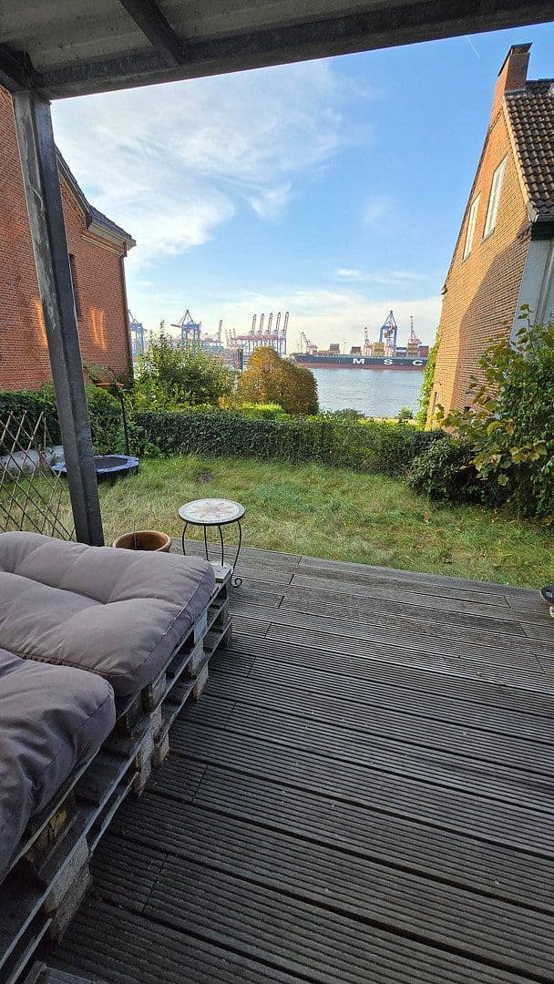 Prenájom bytu 3-izbový 80 m², Hamburg, Hamburg Prenájom bytu 3-izbový 80 m², Hamburg, Hamburg