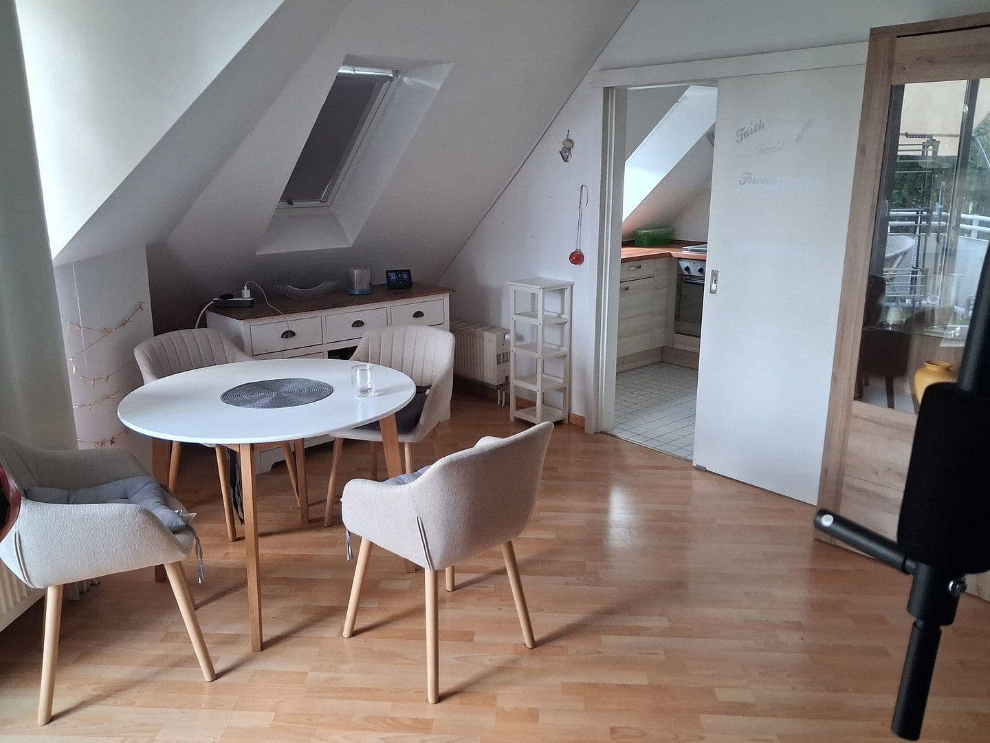 Prenájom bytu 2-izbový 53 m², Kirchstraße 15, Zwickau, Sasko Prenájom bytu 2-izbový 53 m², Kirchstraße 15, Zwickau, Sasko