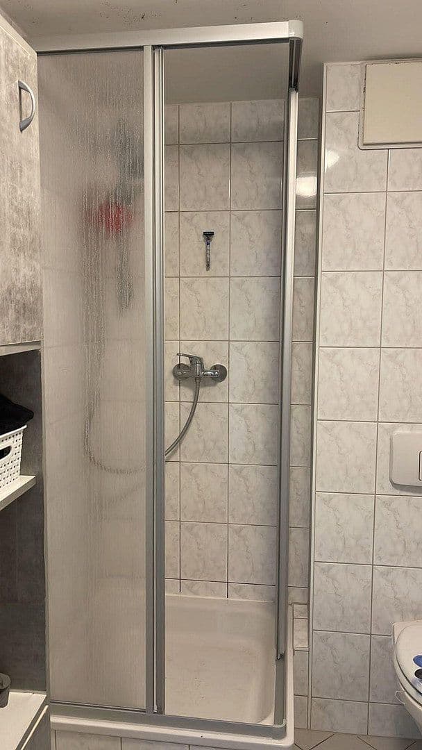Prenájom bytu 4-izbový 107 m², Friedrich-Engels-Straße 49, Zwickau, Sasko Prenájom bytu 4-izbový 107 m², Friedrich-Engels-Straße 49, Zwickau, Sasko