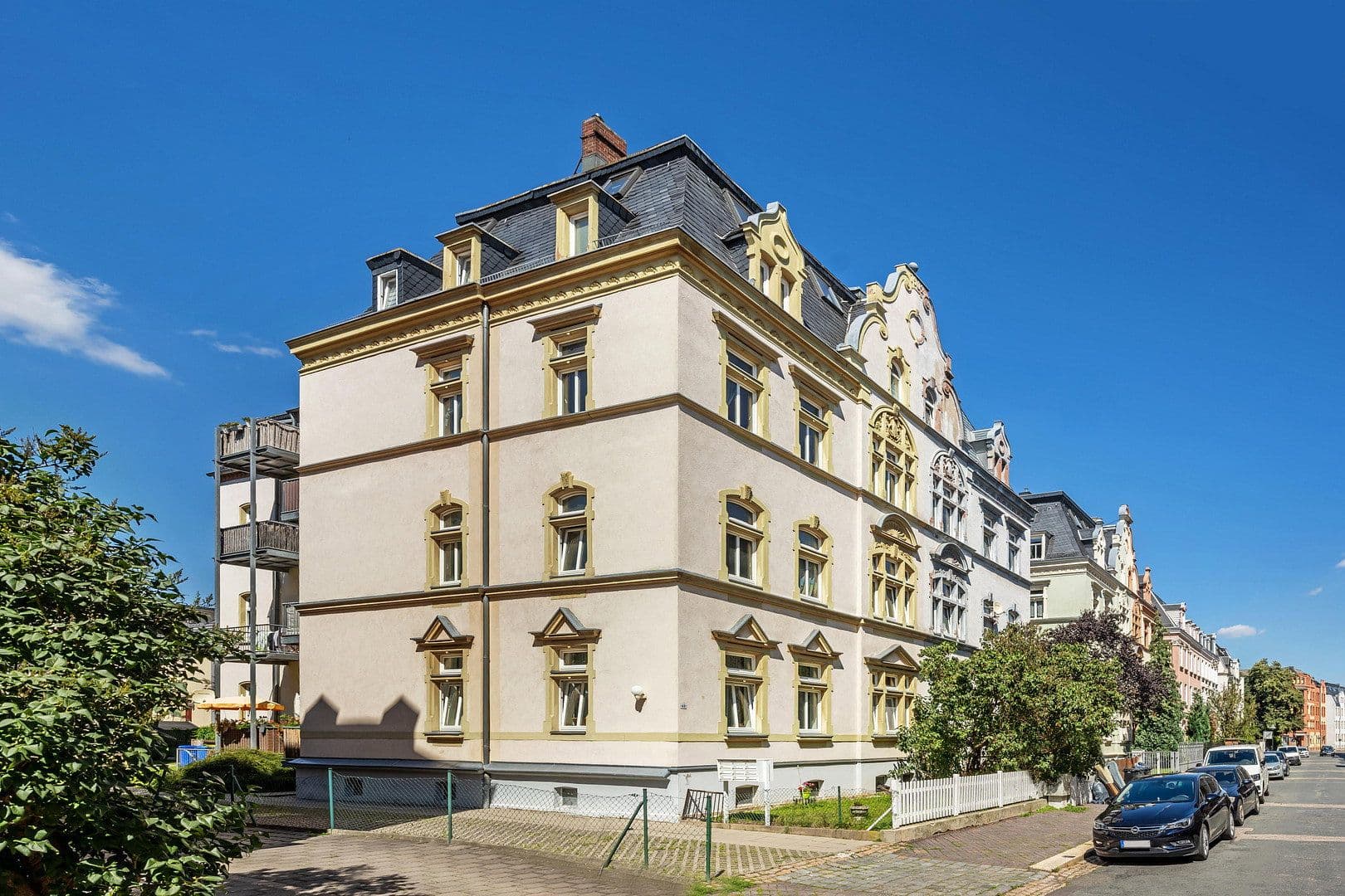 Prenájom bytu 4-izbový 107 m², Friedrich-Engels-Straße 49, Zwickau, Sasko Prenájom bytu 4-izbový 107 m², Friedrich-Engels-Straße 49, Zwickau, Sasko