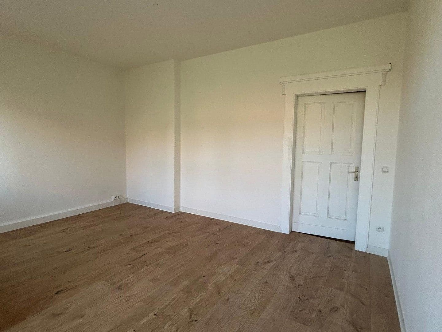 Prenájom bytu 5-izbový 150 m², Paracelsusstraße 2c, Halle (Saale), Sasko-Anhaltsko Prenájom bytu 5-izbový 150 m², Paracelsusstraße 2c, Halle (Saale), Sasko-Anhaltsko