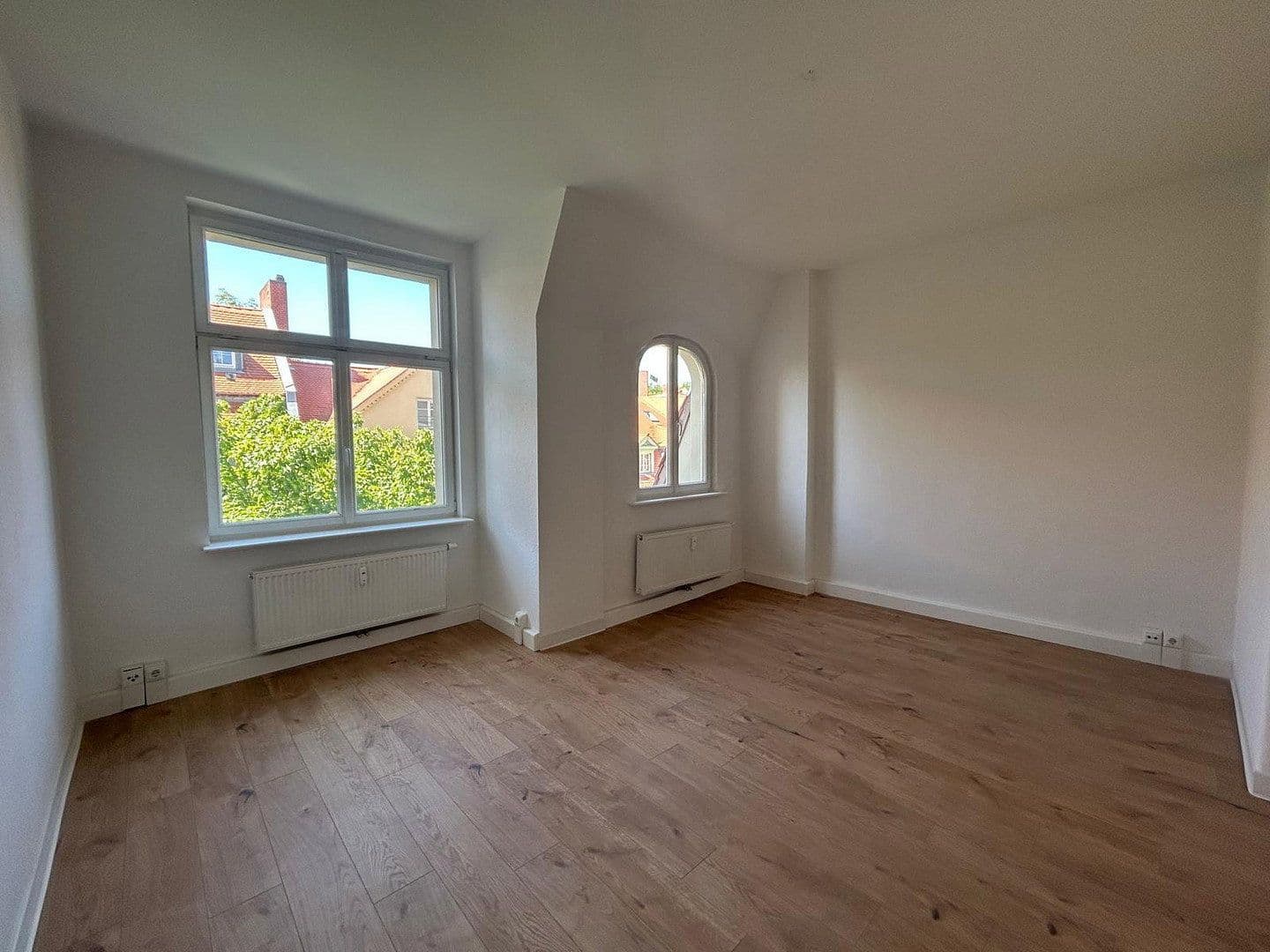 Prenájom bytu 5-izbový 150 m², Paracelsusstraße 2c, Halle (Saale), Sasko-Anhaltsko Prenájom bytu 5-izbový 150 m², Paracelsusstraße 2c, Halle (Saale), Sasko-Anhaltsko