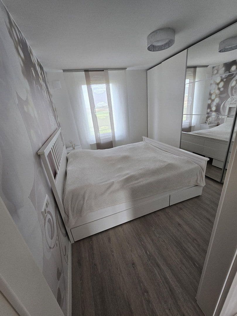 Predaj domu 140 m², pozemok 150 m², Hemmingen, Bádensko-Wurttembersko Predaj domu 140 m², pozemok 150 m², Hemmingen, Bádensko-Wurttembersko