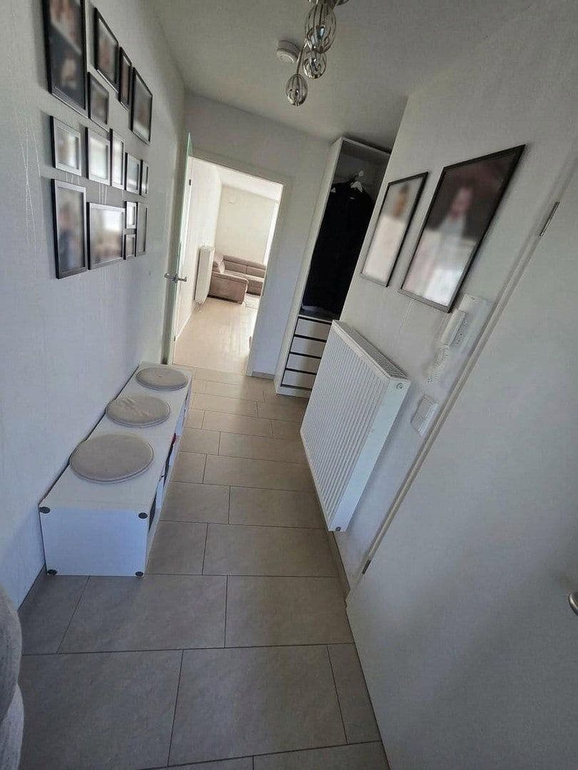 Predaj domu 140 m², pozemok 150 m², Hemmingen, Bádensko-Wurttembersko Predaj domu 140 m², pozemok 150 m², Hemmingen, Bádensko-Wurttembersko
