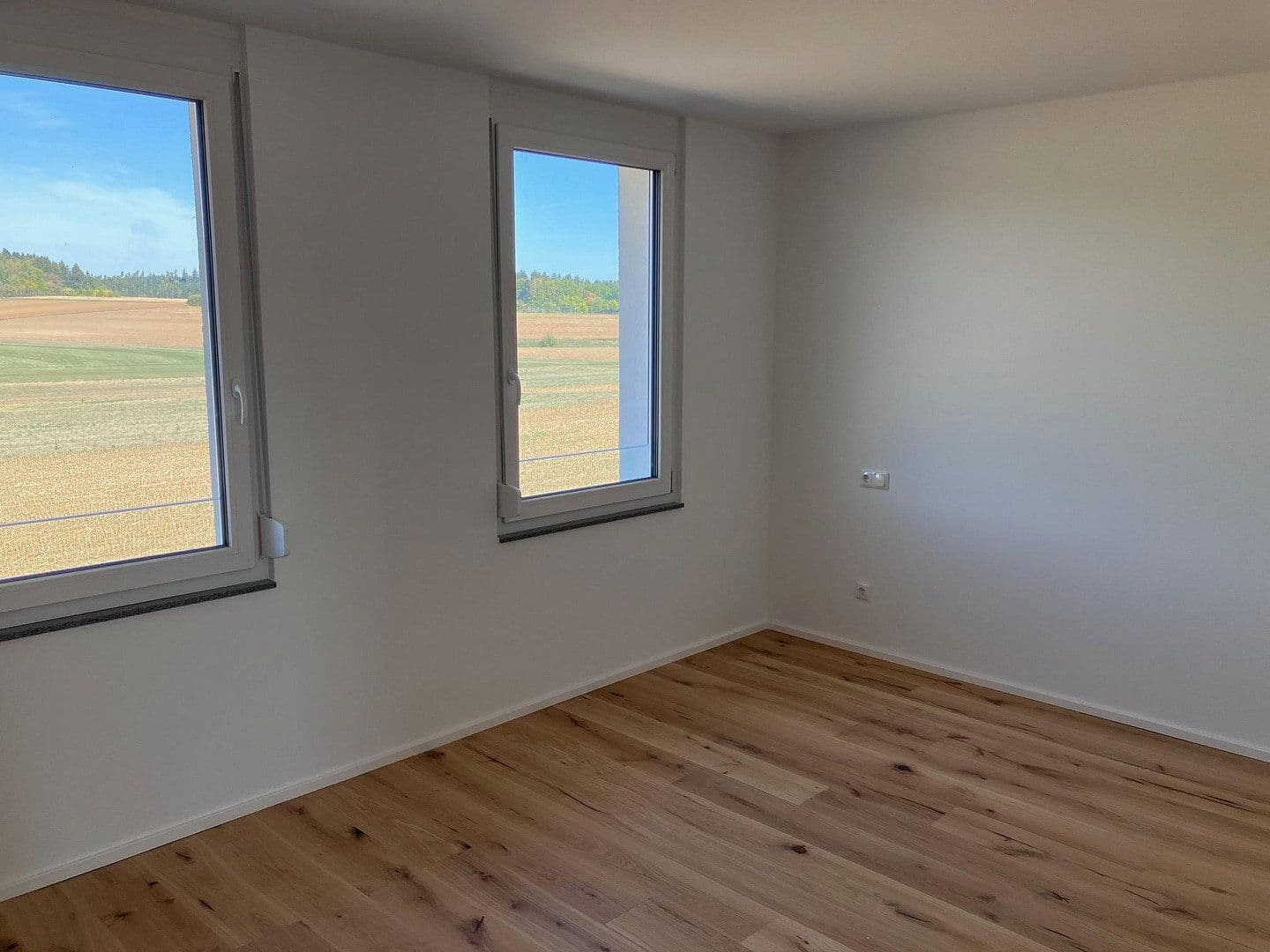 Prenájom domu 137 m², pozemok 160 m², Leonberger Str. 32, Villingen-Schwenningen, Bádensko-Wurttembersko Prenájom domu 137 m², pozemok 160 m², Leonberger Str. 32, Villingen-Schwenningen, Bádensko-Wurttembersko