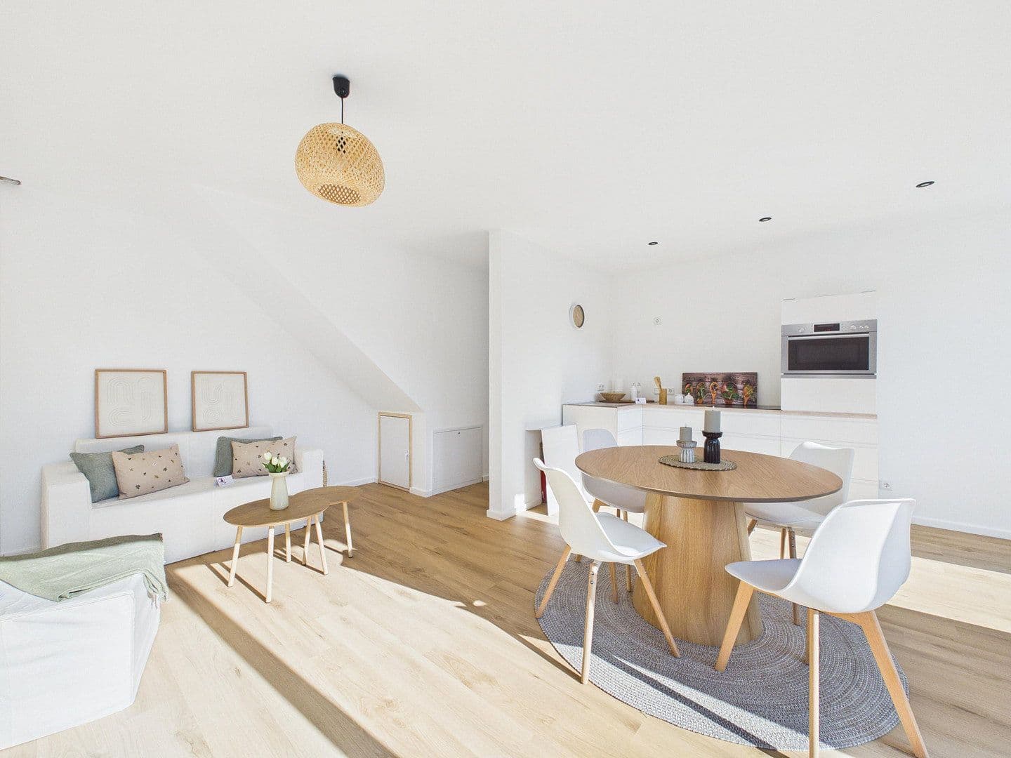 Predaj domu 81 m², pozemok 242 m², Wesel, Severné Porýnie - Westfálsko Predaj domu 81 m², pozemok 242 m², Wesel, Severné Porýnie - Westfálsko