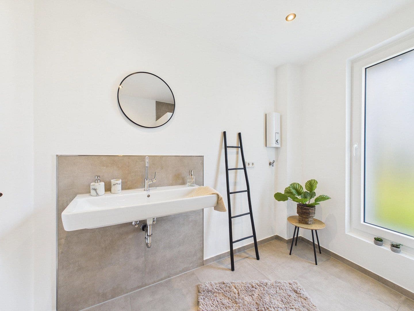 Predaj domu 81 m², pozemok 242 m², Wesel, Severné Porýnie - Westfálsko Predaj domu 81 m², pozemok 242 m², Wesel, Severné Porýnie - Westfálsko