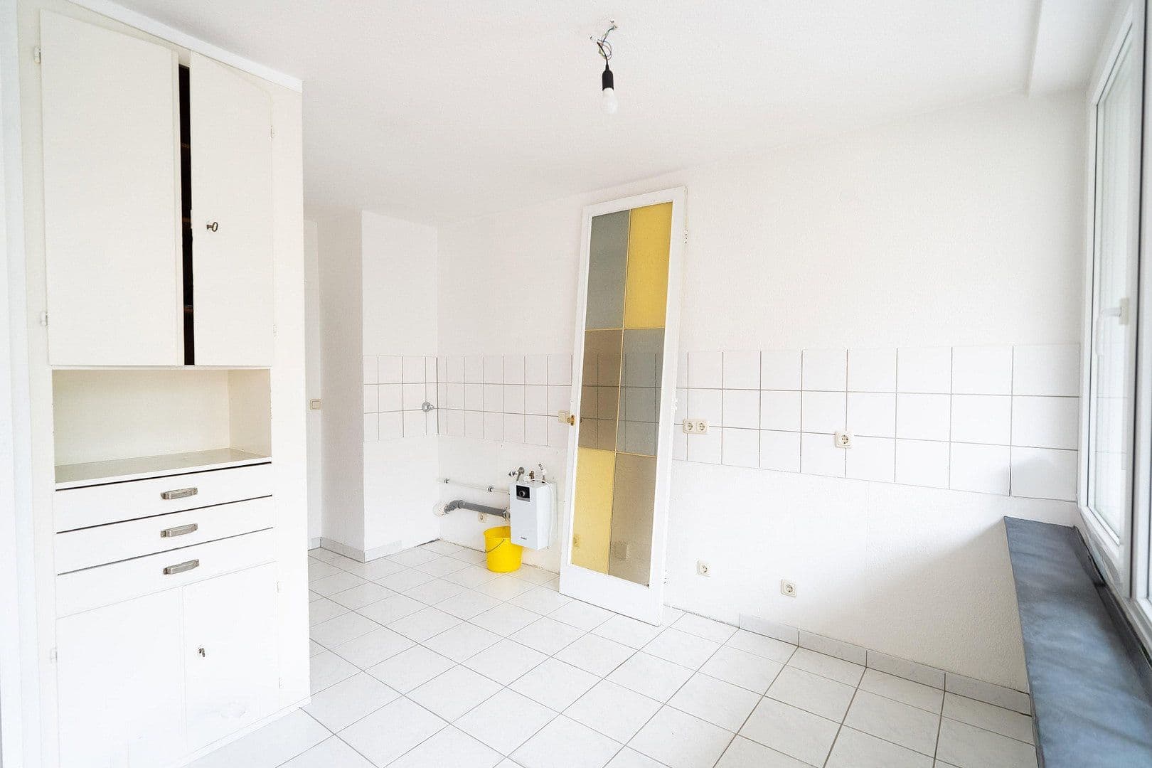 Prenájom bytu 3-izbový 75 m², Frankfurt, Hesensko Prenájom bytu 3-izbový 75 m², Frankfurt, Hesensko