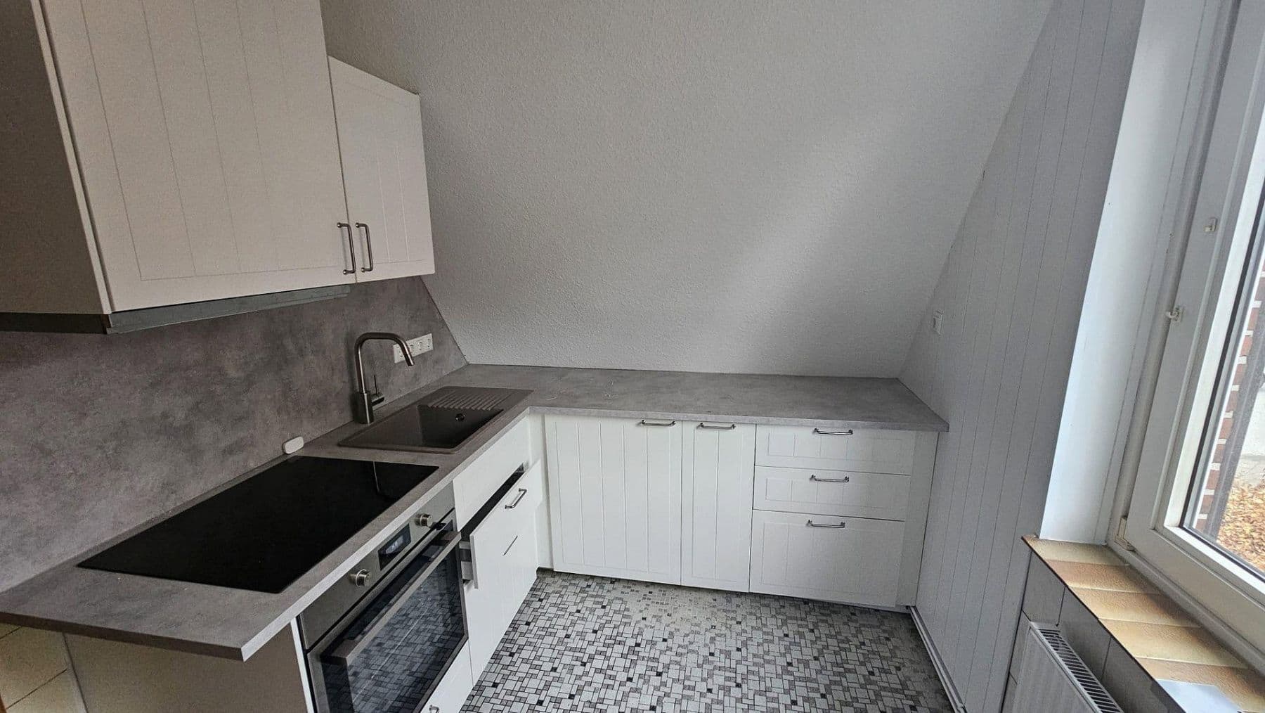 Predaj domu 515 m², pozemok 974 m², Itzehoe, Šlezvicko-Holštajnsko Predaj domu 515 m², pozemok 974 m², Itzehoe, Šlezvicko-Holštajnsko