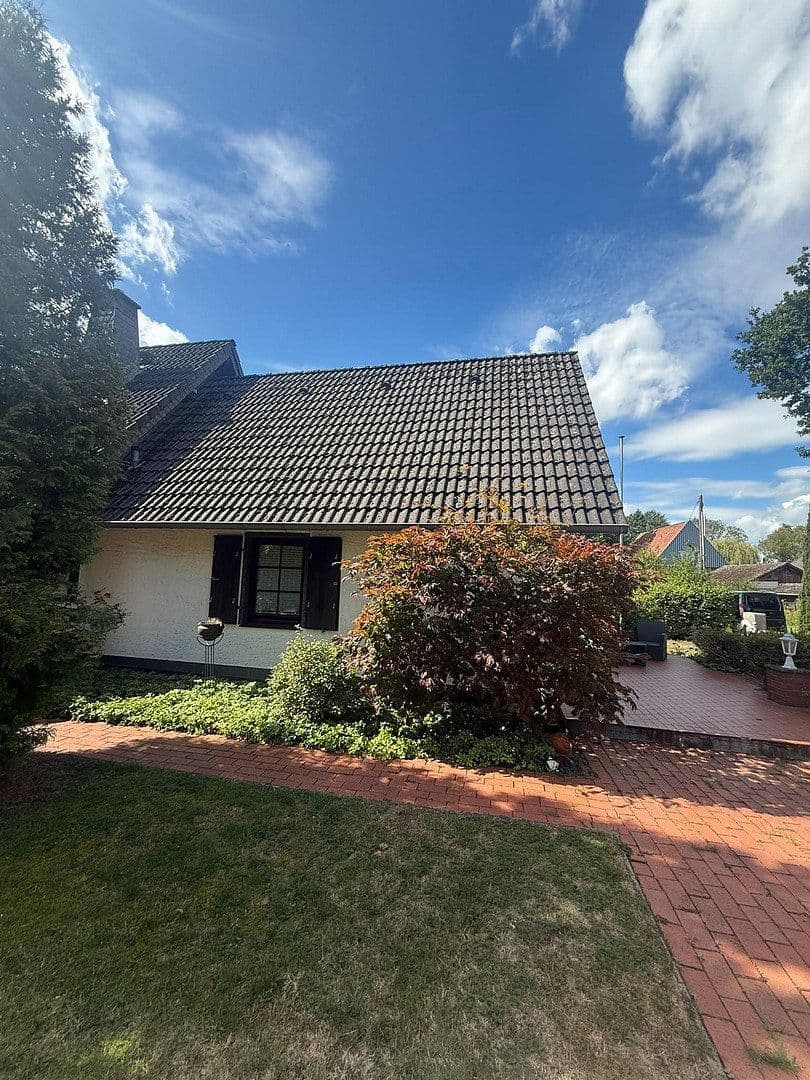 Predaj domu 68 m², pozemok 300 m², Am Thiemanshof 20, Lembruch, Dolné Sasko Predaj domu 68 m², pozemok 300 m², Am Thiemanshof 20, Lembruch, Dolné Sasko