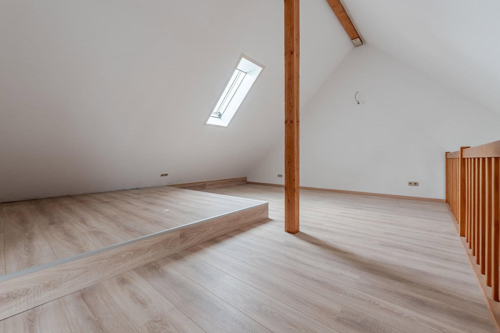 Prenájom bytu 4-izbový 118 m², Dalbergergasse 5, Bensheim, Hesensko Prenájom bytu 4-izbový 118 m², Dalbergergasse 5, Bensheim, Hesensko