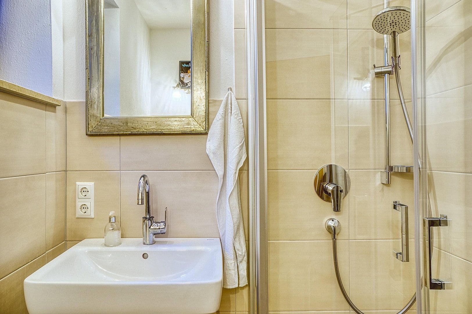 Predaj domu 277 m², pozemok 992 m², Garmisch-Partenkirchen, Bavorsko Predaj domu 277 m², pozemok 992 m², Garmisch-Partenkirchen, Bavorsko