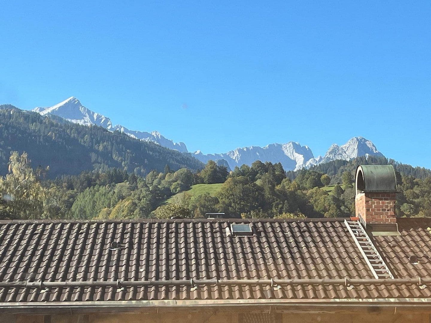 Predaj domu 277 m², pozemok 992 m², Garmisch-Partenkirchen, Bavorsko Predaj domu 277 m², pozemok 992 m², Garmisch-Partenkirchen, Bavorsko