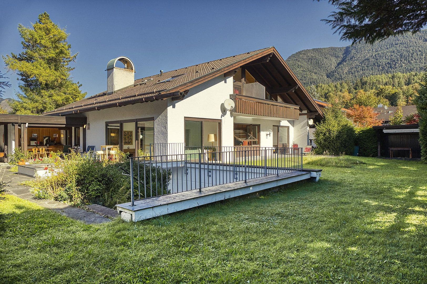 Predaj domu 277 m², pozemok 992 m², Garmisch-Partenkirchen, Bavorsko Predaj domu 277 m², pozemok 992 m², Garmisch-Partenkirchen, Bavorsko