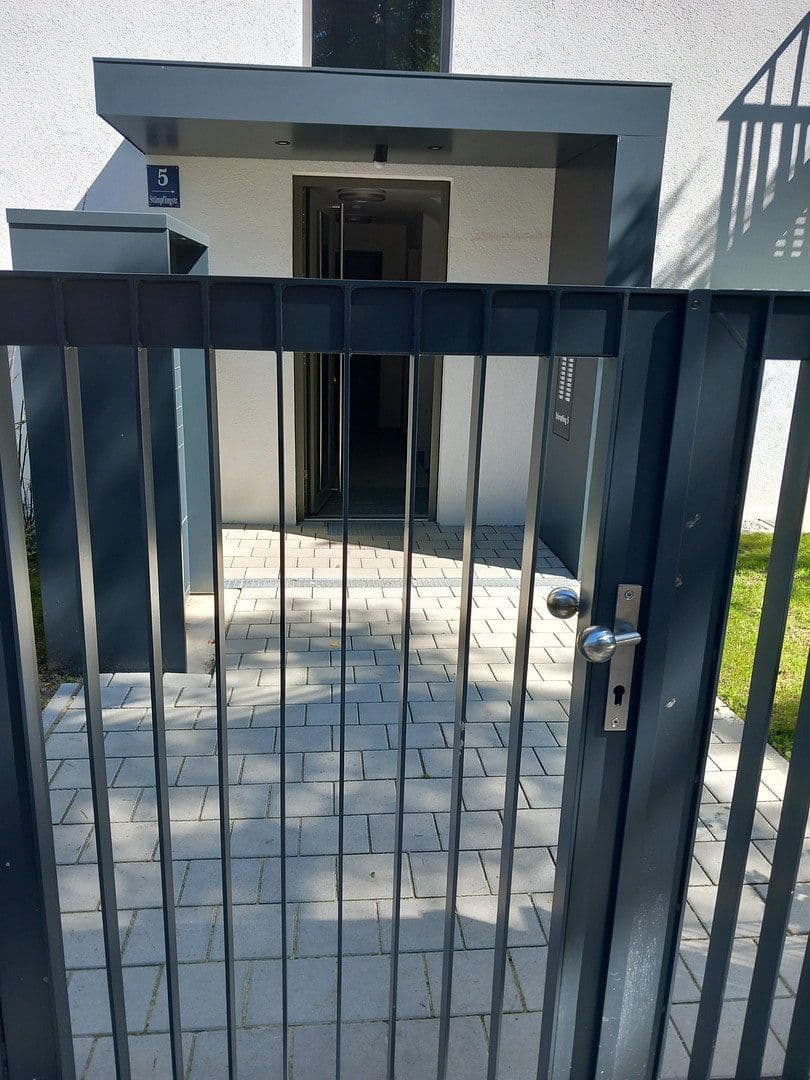 Prenájom bytu 2-izbový 31 m², Stümpflingstrasse 5, München, Bavorsko Prenájom bytu 2-izbový 31 m², Stümpflingstrasse 5, München, Bavorsko