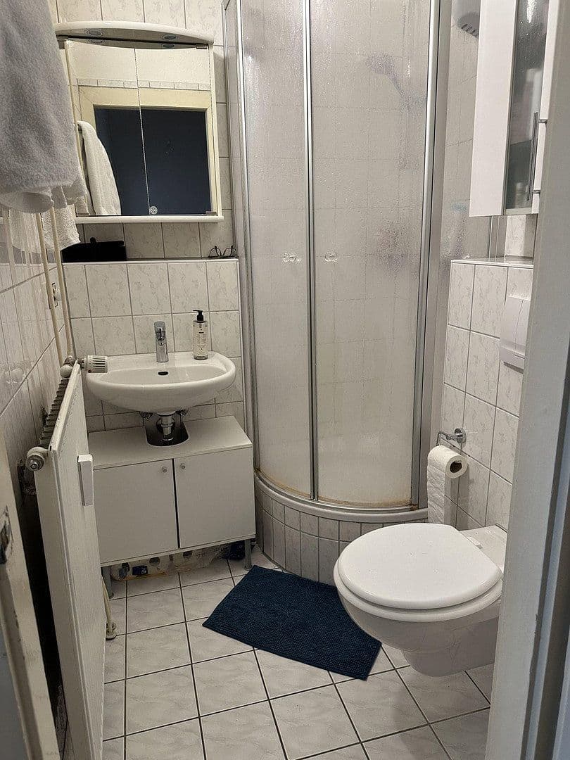Prenájom bytu 2-izbový 69 m², Mannheim, Bádensko-Wurttembersko Prenájom bytu 2-izbový 69 m², Mannheim, Bádensko-Wurttembersko